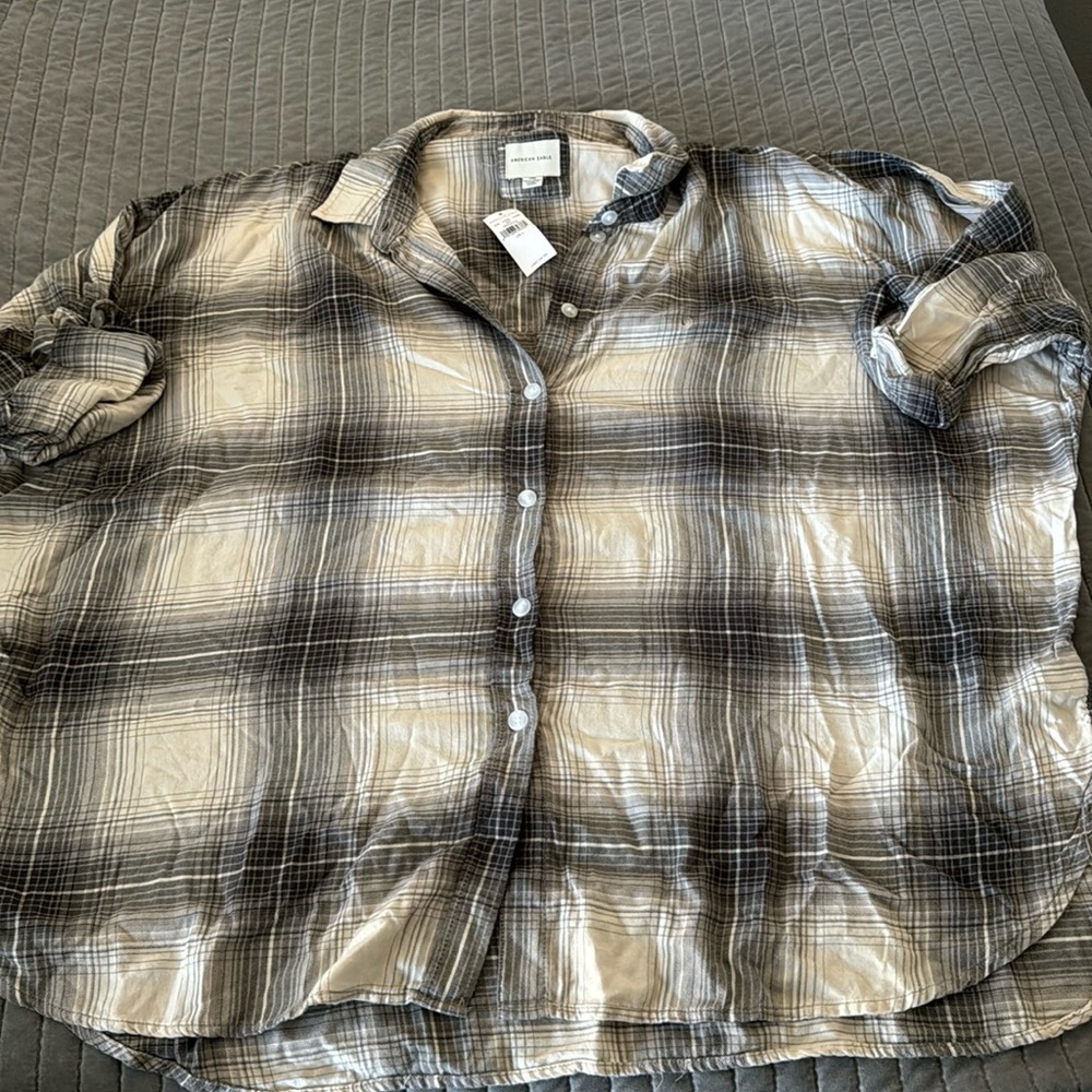 American Eagle plaid shirt